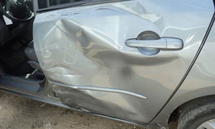 EN GUAYMAS NORTE  Attos choca contra sedán