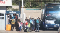 Se llenan centrales camioneras