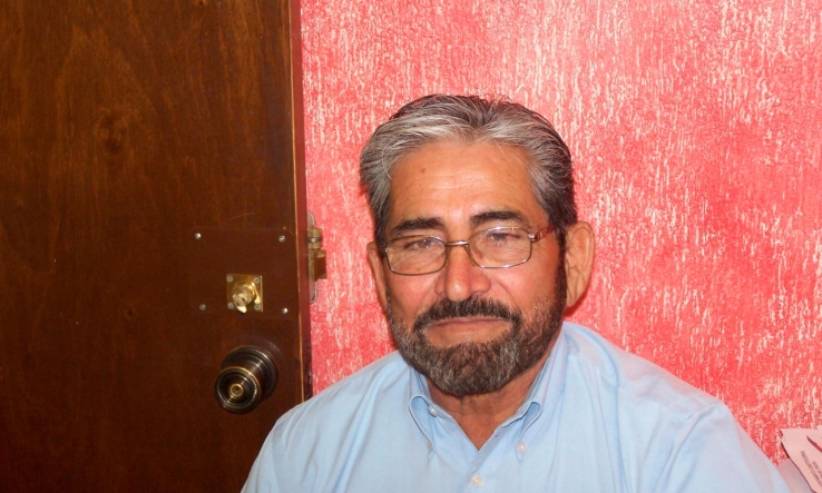 Dialogan con autoridades