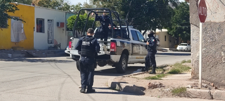 Detienen a sujeto drogado
