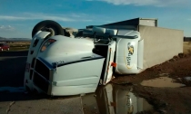 Desaparece vehículo en estacionamiento de cine