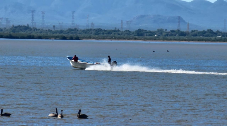 A LOS PESCADORES DE CAMARÓN Por fin les cantaron el play bol