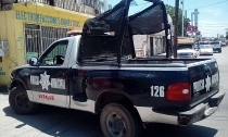 EBRIOS SUJETOS  Ocasionan daños a viviendas
