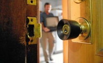 Arrestan a allanador de vivienda