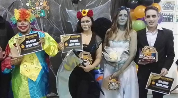 Concurso de Disfraces Halloween en St. Clair Roca Fuerte