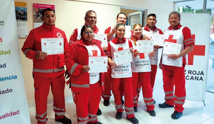 Se profesionaliza personal de Cruz Roja en Guaymas