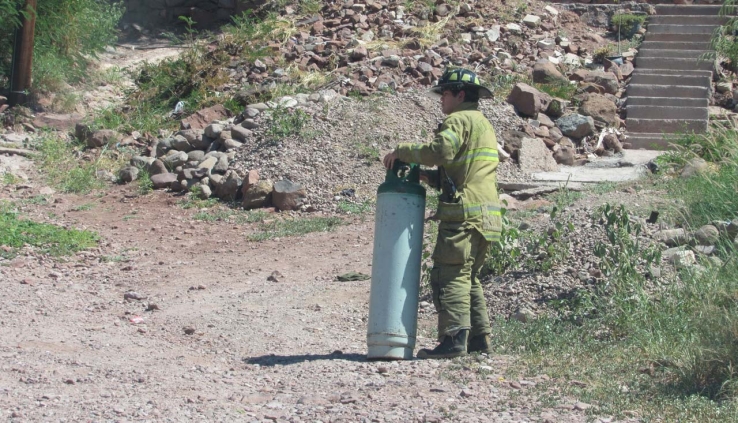 AL NORTE DE GUAYMAS  Atienden dos fugas de gas