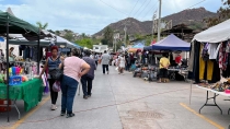 Tianguis incumple con las medidas de protección civil