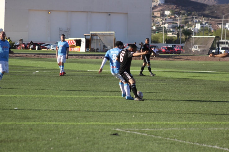 El Mante mostró madera de campeón, imponiéndose al son de 5 goles a 1.