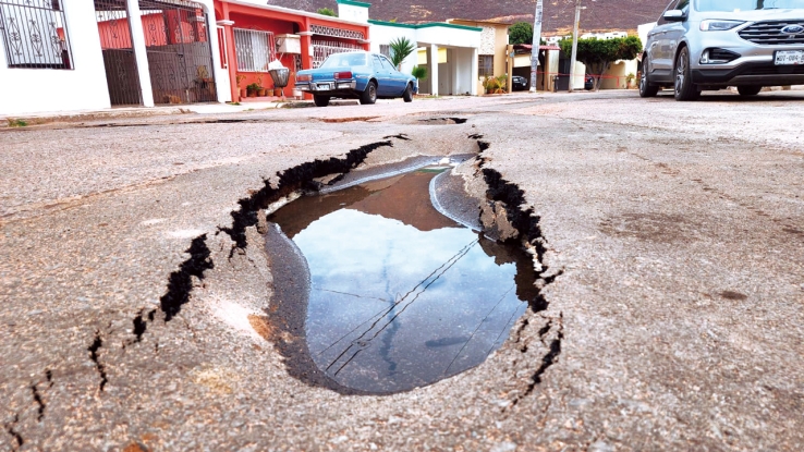 EN VILLAS DE MIRAMAR  Se registran socavones