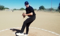    Toros, embisten a los Tigres