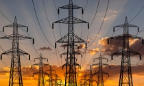 Juez otorga primer amparo contra ley eléctrica