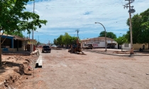 OBRA DE PAVIMENTACIÓN EN VICAM  Divide a yaquis