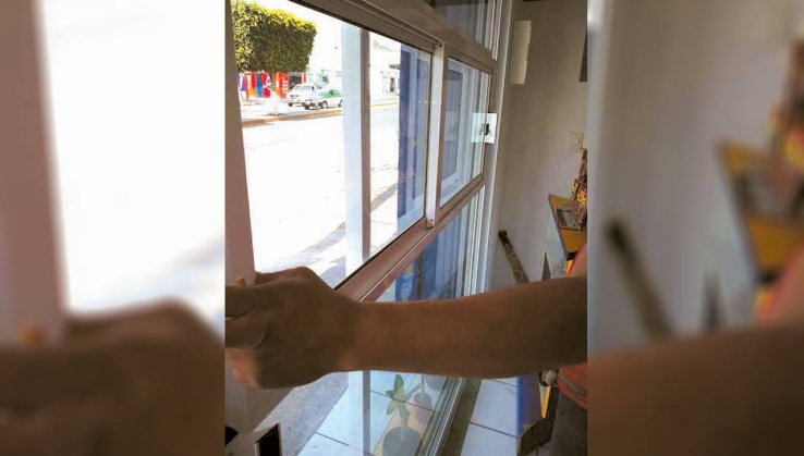Roban en negocio de Guaymas Norte