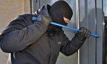 Roban en vivienda de la colonia San Vicente