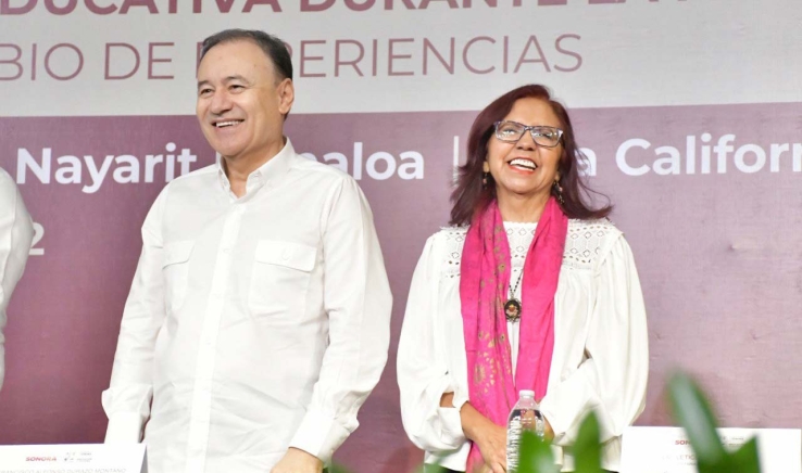 Reconocen a profesores por enseñanzas durante la pandemia